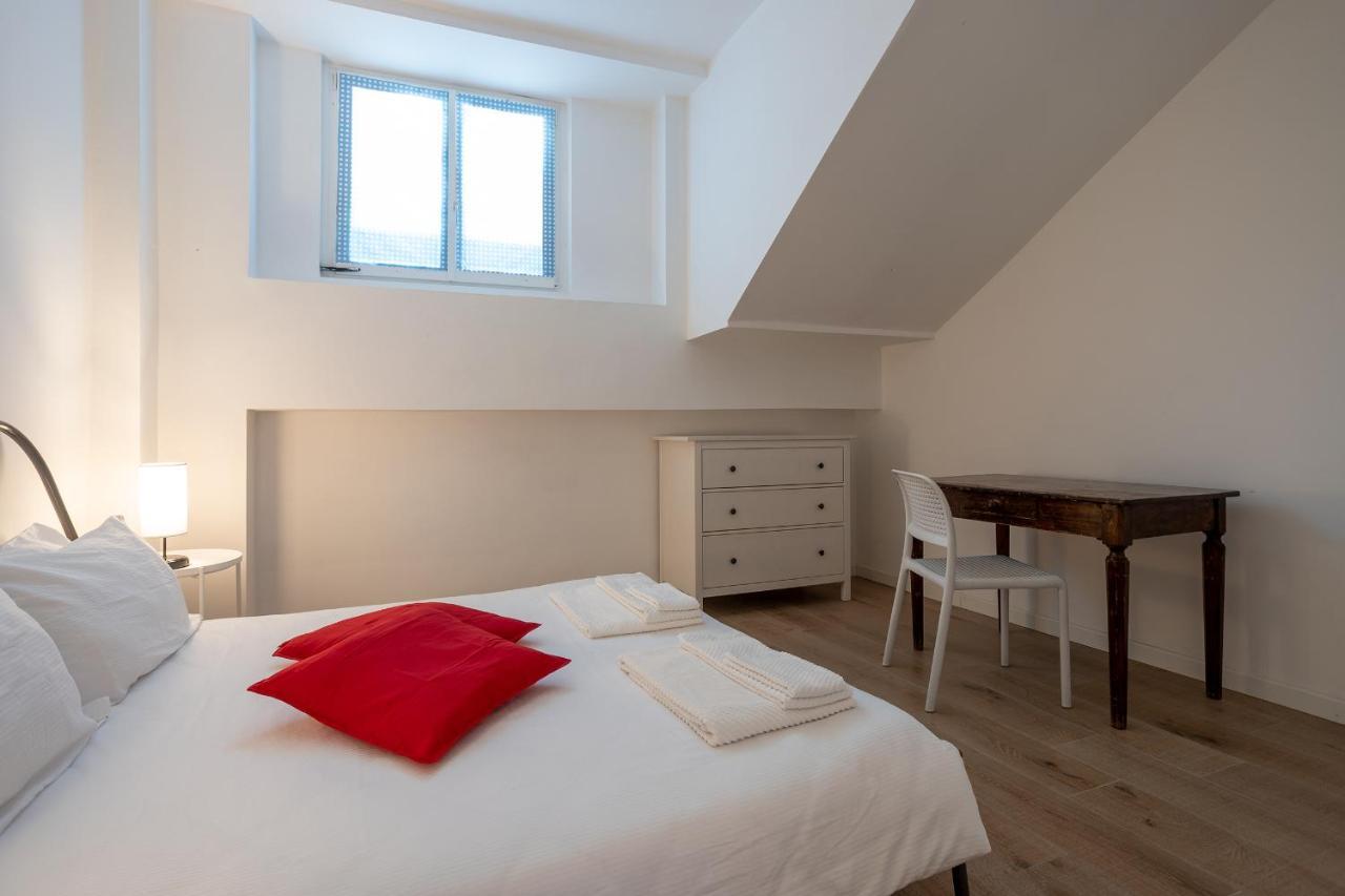 מילאנו City Centre Apartment - 10 Minutes To Duomo - Free Wifi E Netflix מראה חיצוני תמונה